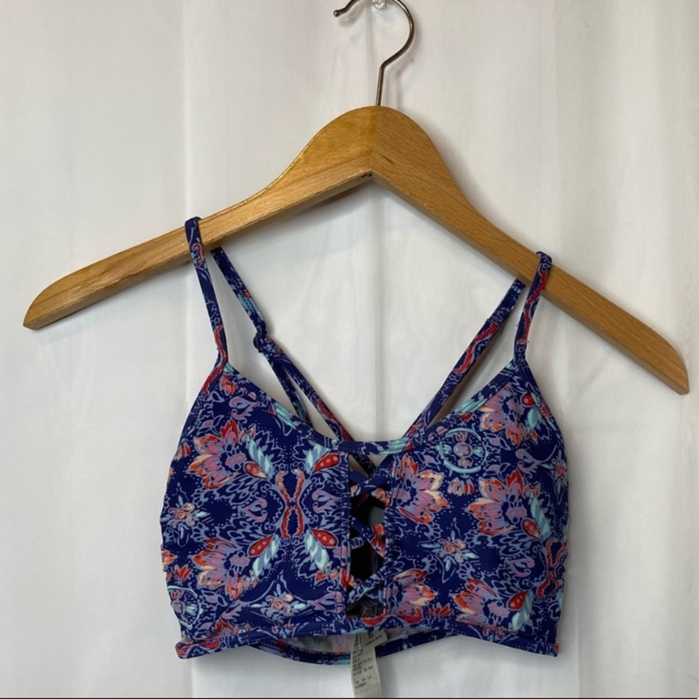 Hollister swim top